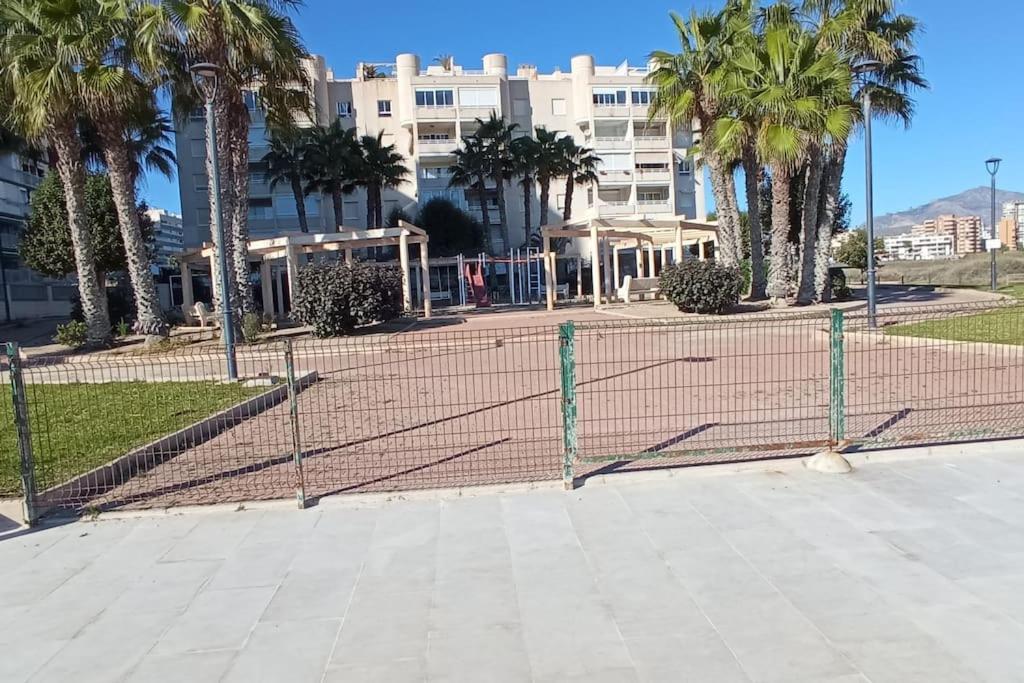 1ª Linea Del Mar 2 Habitaciones 2 Banos, Parking Subterraneo Incluido, Mascotas Кампелло Экстерьер фото
