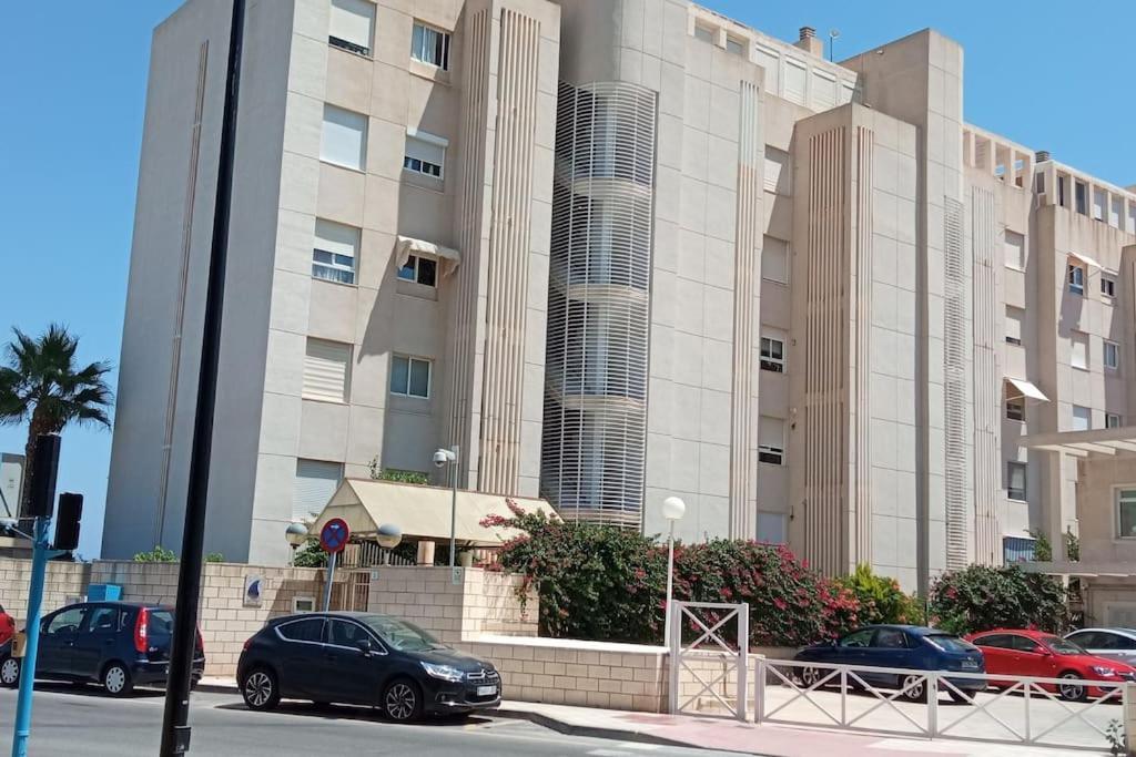 1ª Linea Del Mar 2 Habitaciones 2 Banos, Parking Subterraneo Incluido, Mascotas Кампелло Экстерьер фото
